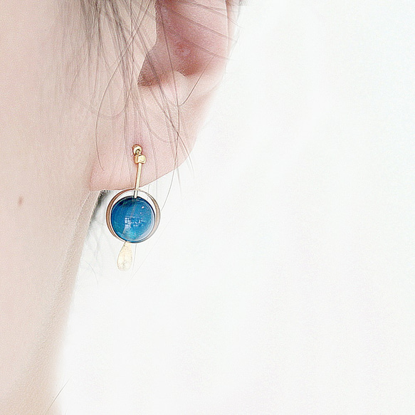 [日日Daily] 藍色天然石簡約金色耳環 第6張的照片