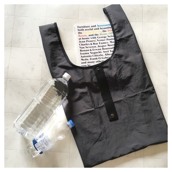 【受注制作】ECO BAG 撥水 シワ加工 ナイロン使用 ユニセックス チャコール 1枚目の画像