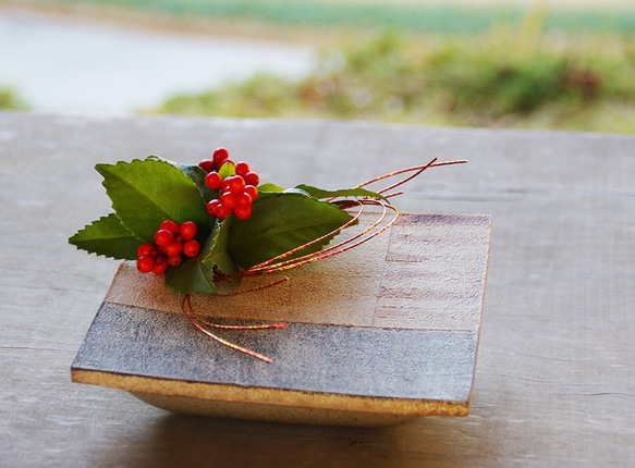 置いても掛けても使える花器「かきしかく」 5枚目の画像