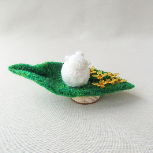 金木犀ひつじちゃん 羊毛フェルト hinatabokko 通販 12508878｜Creema