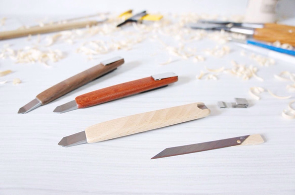 木製万能ナイフ（ブナ） 4枚目の画像
