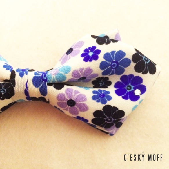 flower stone bow tie 完売御礼 1枚目の画像