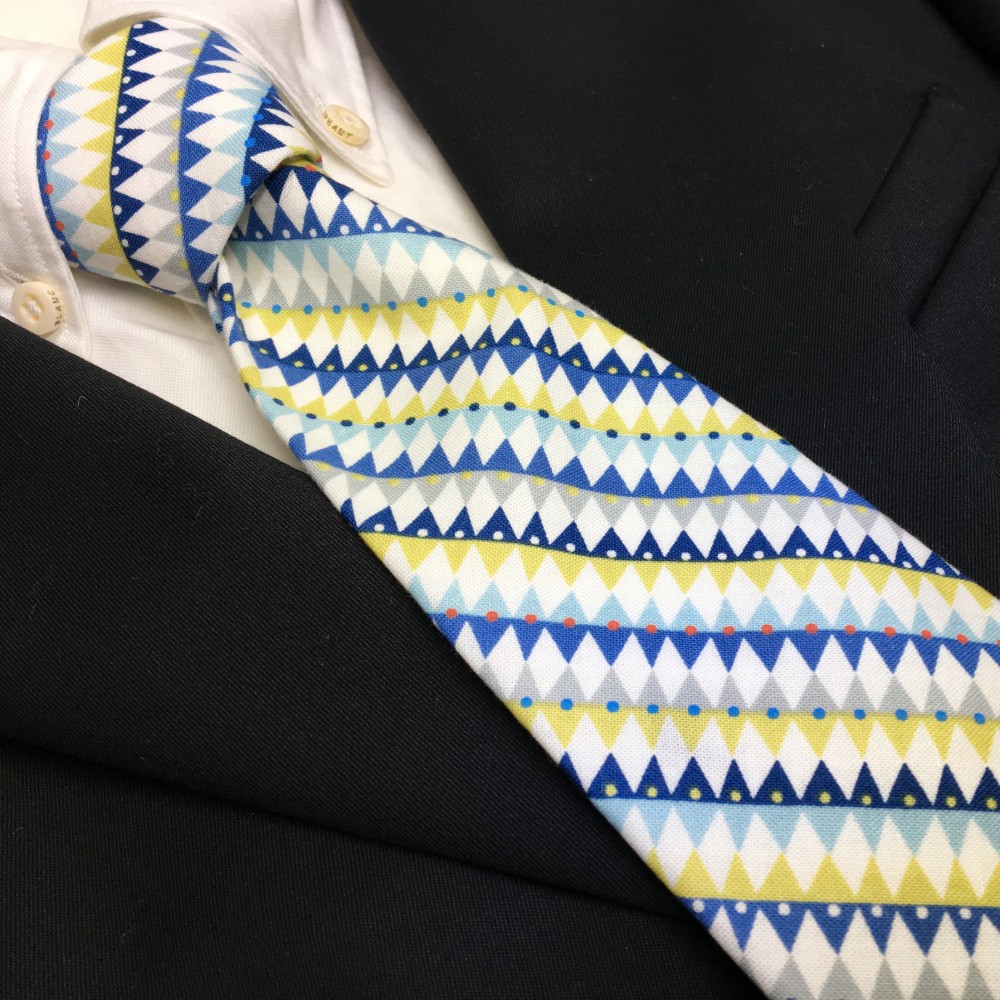 【送料込み】ノルディック柄ネクタイ 北欧柄/緑/グリーン