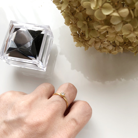 【再再販✨】サージカルステンレス  スワロフスキー　リング　指輪　フリーサイズ　ゴールド 10枚目の画像