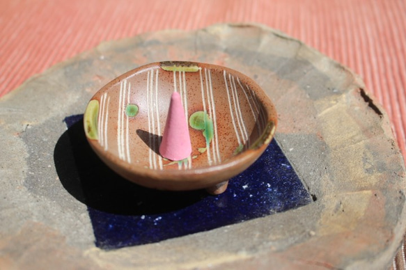 手作り陶器のアロマお香立て（コーンタイプ） 送料無料