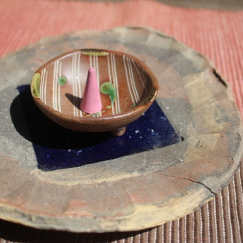 手作り陶器のアロマお香立て（コーンタイプ） 送料無料