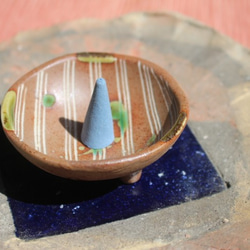 手作り陶器のアロマお香立て（コーンタイプ）　　送料無料。 7枚目の画像