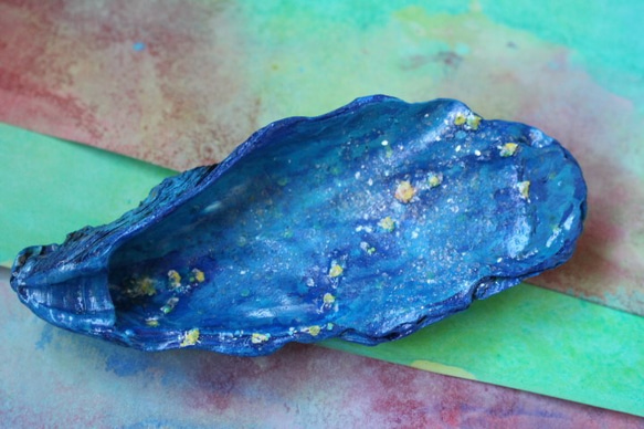 貝殻アート～星座シリーズ＜さそり座＞　貝殻に星座を描きました。送料無料。 1枚目の画像