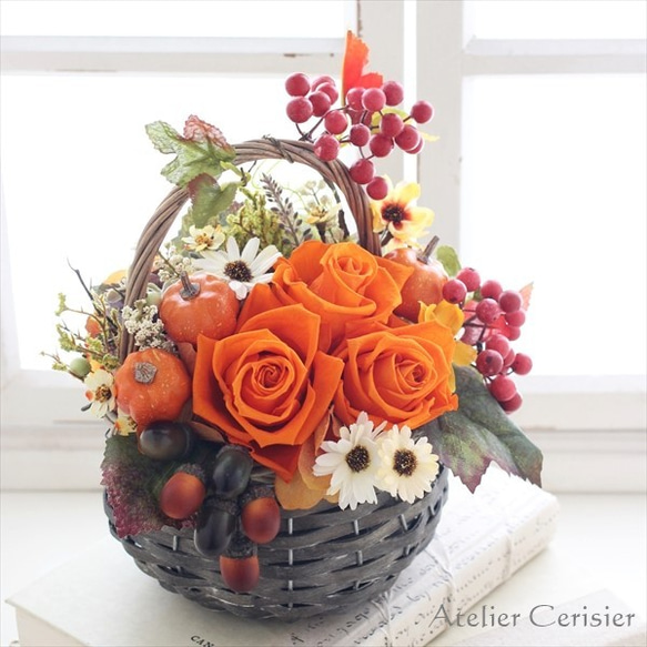 ハロウィン 秋の実りバスケットアレンジ 秋色 オレンジ色＜プリザーブドフラワー＞かぼちゃ 4枚目の画像