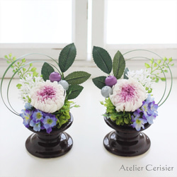 【特割】大輪菊の仏花Ｓサイズ （白紫菊）一対（2個1セット）お供え花 プリザーブドフラワー 2枚目の画像