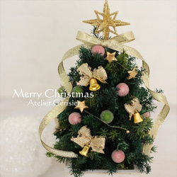 【Creema限定】プリザーブドのクリスマスツリー＜SSサイズ＞ピンク 1枚目の画像