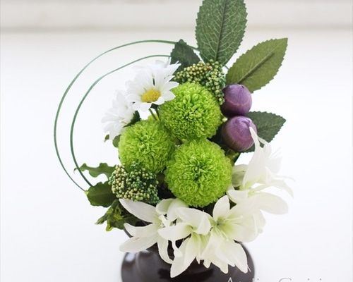 ピンポンマムの仏花Sサイズ（緑菊）お供え花 プリザーブドフラワー
