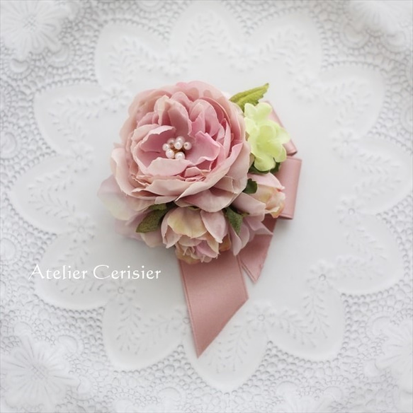 アンティークピンク ガーデンローズ コサージュ＜モーブピンク＞#53 入学式 1枚目の画像