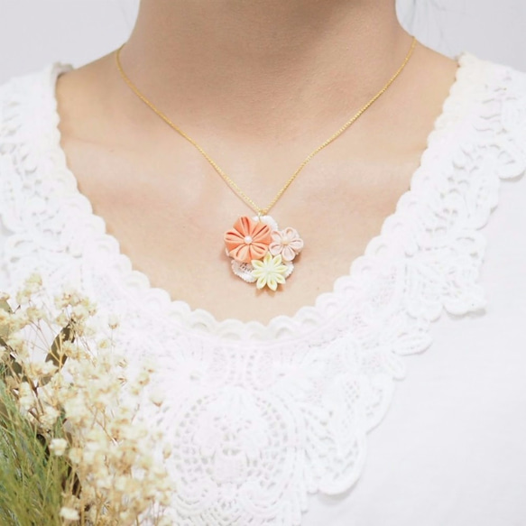 つまみ細工：糖果色：櫻、橙、嫩黃の花極纖細16KGP項鍊 DelicateTsumami Zaiku Necklace 第3張的照片