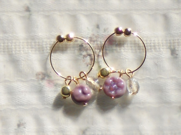 ★Venetian beads＊めっきノンホールピアス＊violet color＊再販品 1枚目の画像