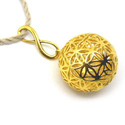 フラワーオブライフ 球状（籠目）・メビウスの輪　ヘンプ ネックレス（金色）（生命の花/神聖幾何学） 1枚目の画像