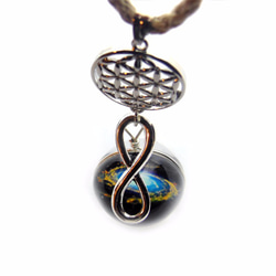 フラワーオブライフ・メビウスの輪・宇宙　ヘンプ ネックレス（生命の花/神聖幾何学/銀色） 2枚目の画像