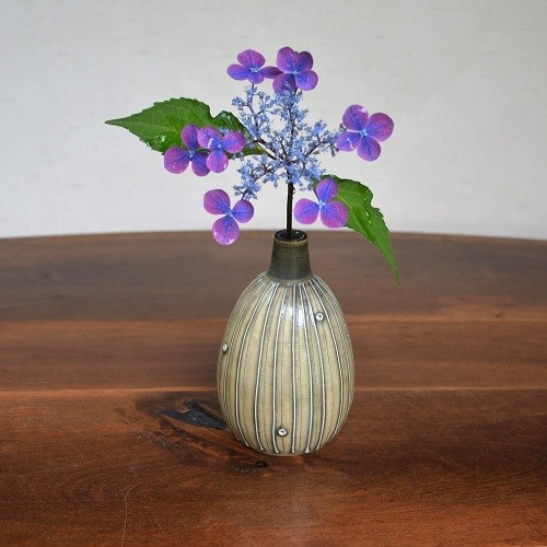 イッチンストライプ 一輪挿し(花瓶) 一輪挿し・花瓶・花器 紅葉窯 通販