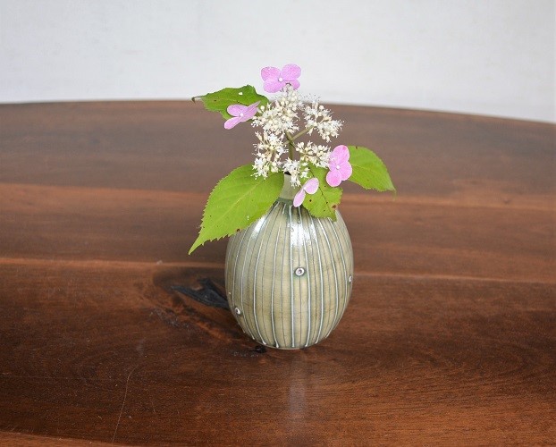 イッチンストライプ 一輪挿し(花瓶) 一輪挿し・花瓶・花器 紅葉