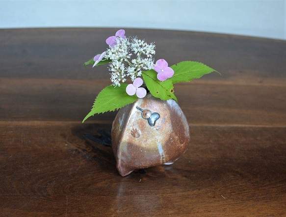 チュンチュン　三面花瓶(一輪挿し・小) 2枚目の画像