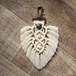 【受注生産】macrame feather keyring 1枚目の画像