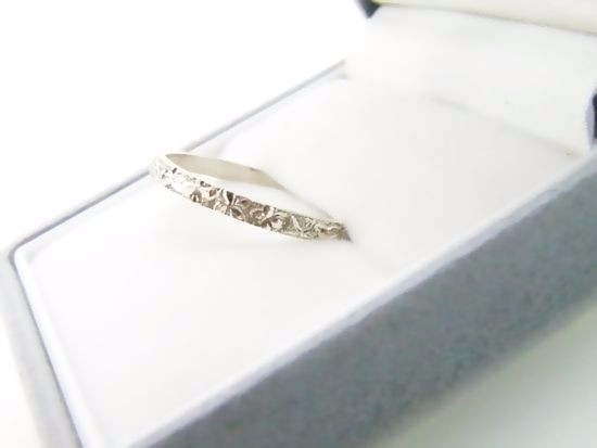 四葉のクローバー シルバーリング 9,702円