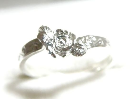 バラの一凛 シルバーリング