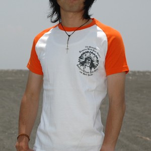 驚きの激安価格 Aranmare ベースボールTシャツ オレンジ選手サイン入り ウェア