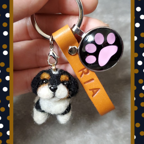 羊毛フェルト.お好きな犬、猫ちゃんで作ります❗ヌメ革.ハンドメイド 
