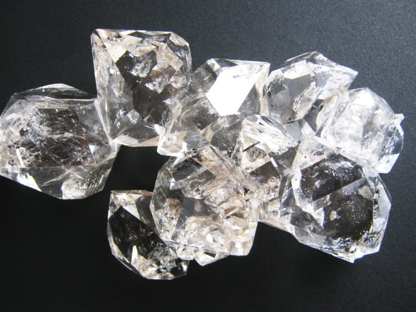 ハーキマー水晶 202g NYの鉱山オーナーから直輸入　HKM025 herkimer ハーキマーダイヤモンド 原石 6枚目の画像