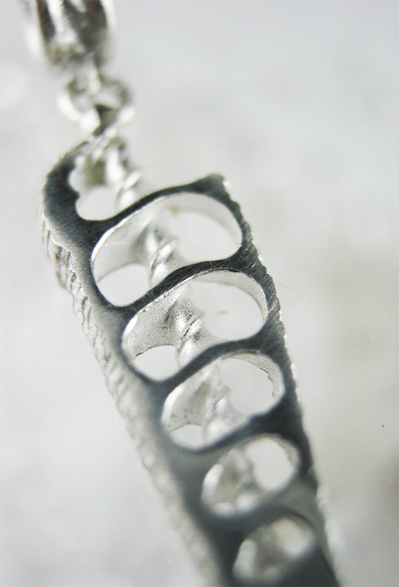 イルカのいる海 Shell04 貝のジュエリー【送料含】　シルバー　ペンダント