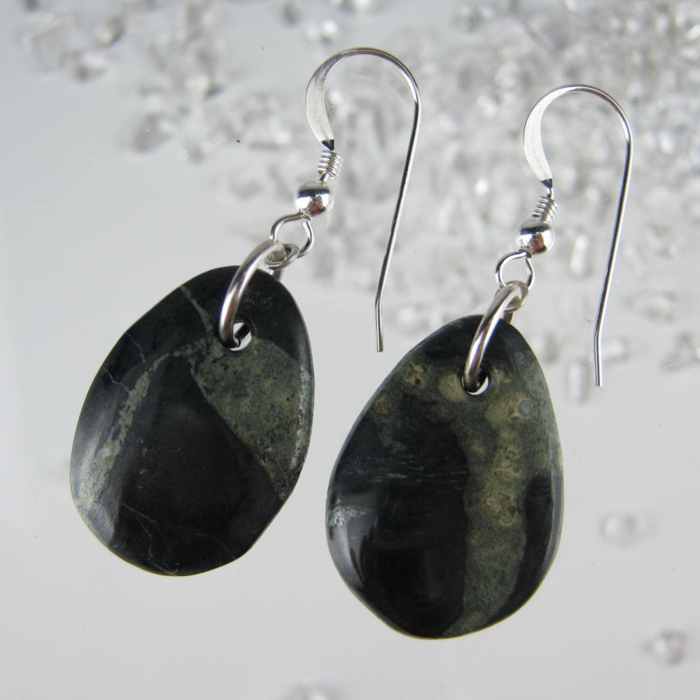 イルカのいる海  naked_luna_ear05 ラリマー ピアス　SILVER Black Larimar ブラック