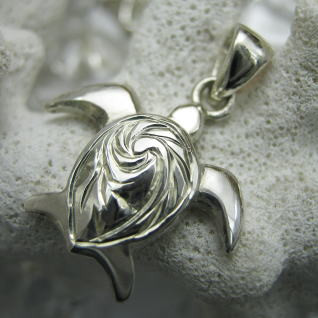 イルカのいる海 ホヌ　カメ【送料無料】 honu01 シルバー　ペンダント