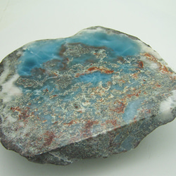 ラリマー　原石　【送料込】　LMRG005　ドミニカ共和国の鉱山から　larimar 1枚目の画像