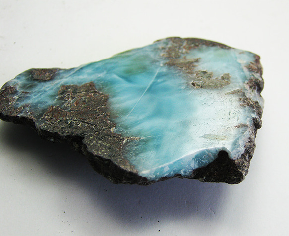 ラリマー　原石　【送料込】　LMRG013　ドミニカ共和国の鉱山から　larimar　直輸入 3枚目の画像