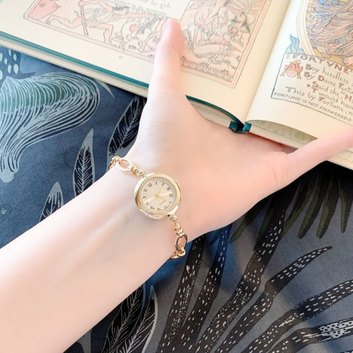 Bridgit:チェーンのシンプルブレスレットウォッチ LI102 腕時計 Bridgit:チェーンのシンプルブレスレットウォッチ LI102 腕時計