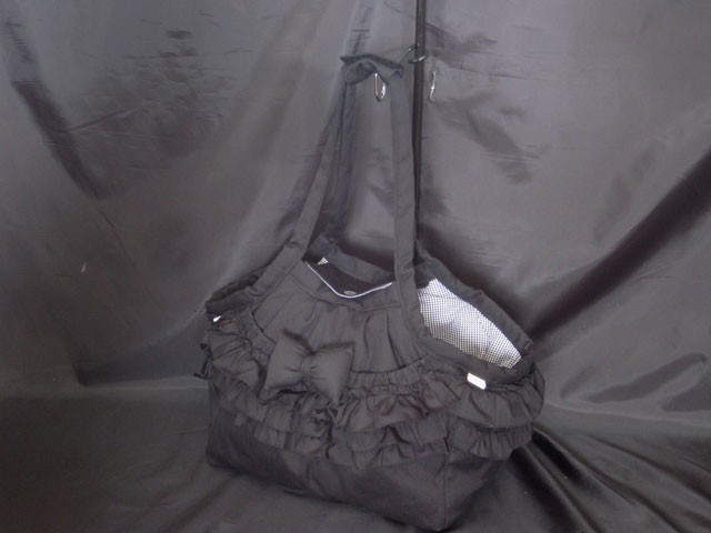 受注製作　Ｌサイズ　小型犬用　紀州帆布フリル付きショルダータイプ　キャリーバッグ　ブラック