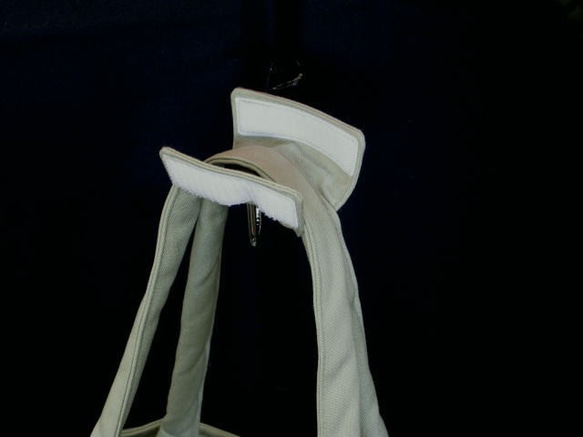 受注製作　ＬＬサイズ　肩ベルト１００センチ　フリル付き　小型犬用スリング　ショルダー兼用２ウェイ紀州帆布キャリーバッグ　 8枚目の画像