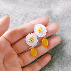 きらきら〈やまぶき〉  刺繍ピアス／イヤリング 4枚目の画像