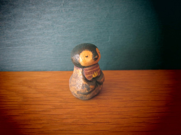 木彫りペンギン 2枚目の画像