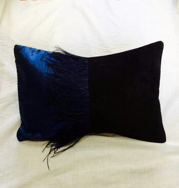 New!! ⚫⚪　Feather&Suede Cushion cover Deep blue ⚫⚪ 1枚目の画像