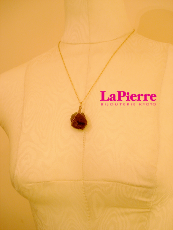 天然ガラス -LaPierre-*Moldavite*necklace（モルダバイト 3枚目の画像