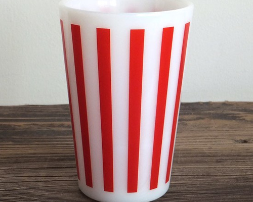 Goebel ガラス製円筒形作品 白赤ストライプ 0_3bae7b40a788b15b160b91126c85