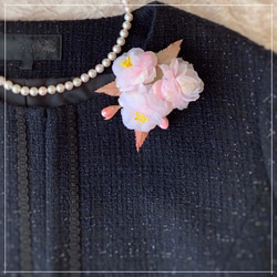 手染めの布花　桜のコサージュ(本絹シルク使用） 5枚目の画像
