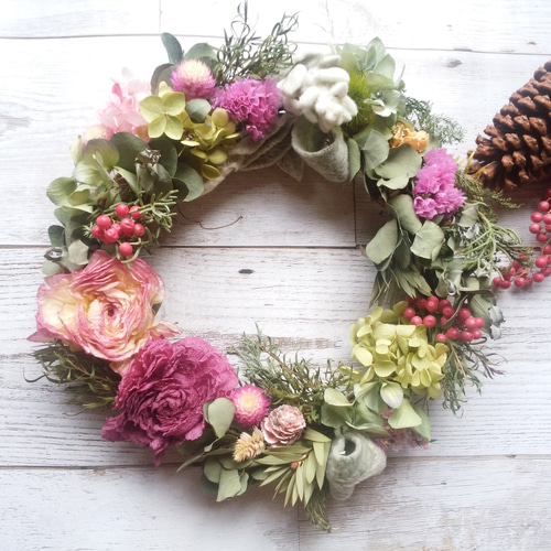 ラナンキュラスのナチュラルリース ドライフラワーリース