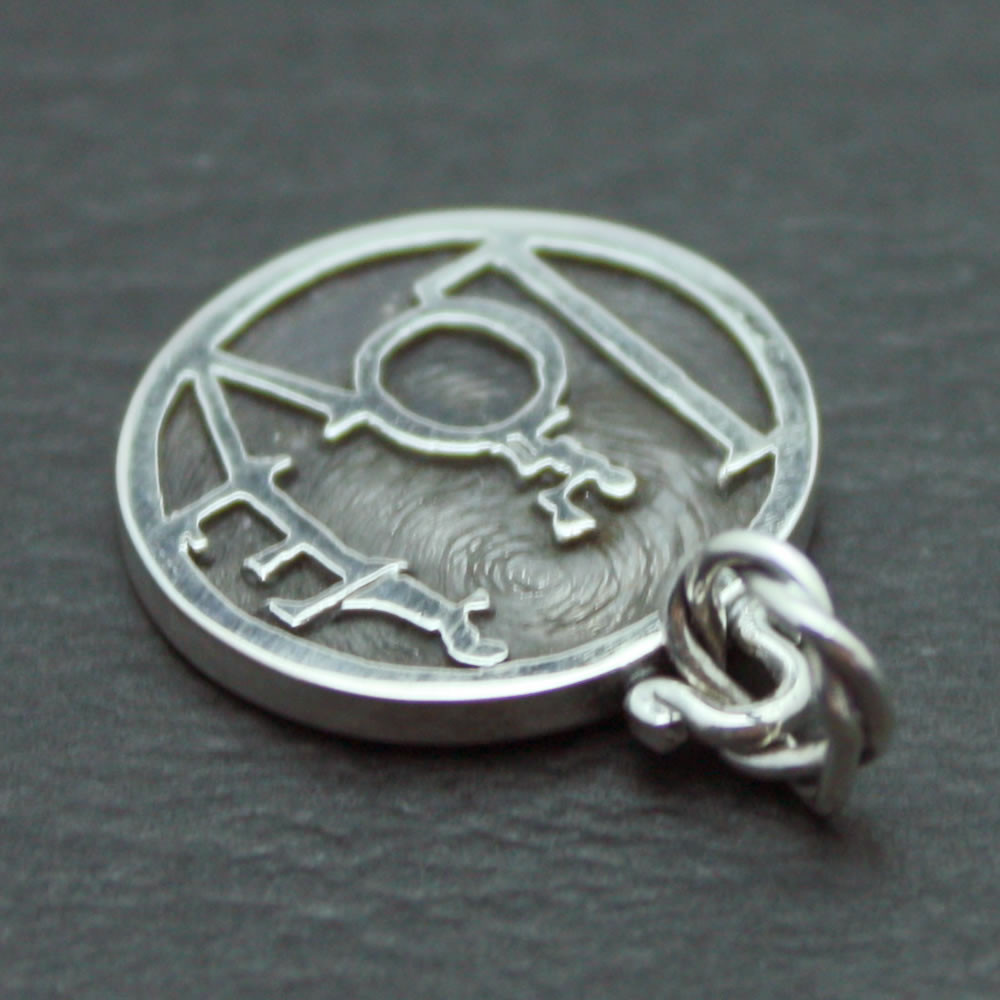 LOVE MINI COIN PENDANT　ペアで着けれるシルバーのペンダント