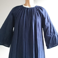 <creema限定>Ruffled collar  onepiece　double gause 濃紺 3枚目の画像