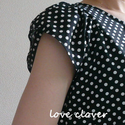 Flare sleeve blouse　　Black White Dot・・ 1枚目の画像