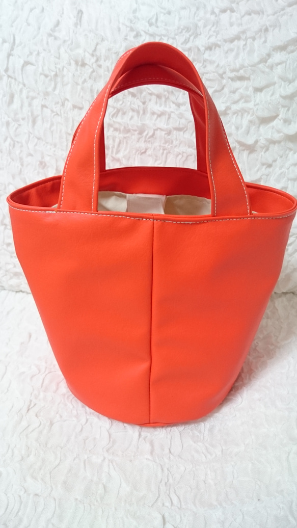 Synthetic leather　totebag　　-orange- 3枚目の画像