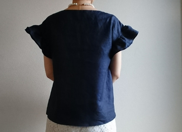 Hirahirasode　pull over 　navy linen・・ 4枚目の画像